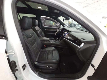 2022 Cadillac XT6 Sport 1SF - miniatura 18