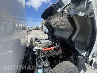 2022 Chevrolet 4500HD Base Low Tilt - miniatura 16