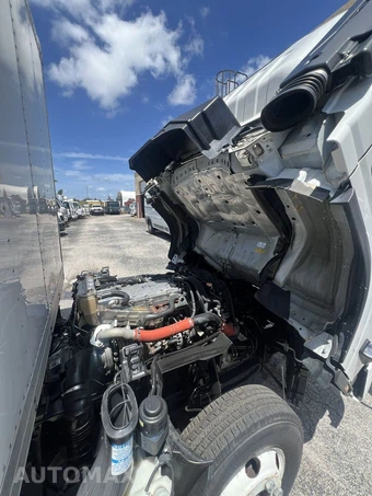 2022 Chevrolet 4500HD Base Low Tilt - miniatura 17