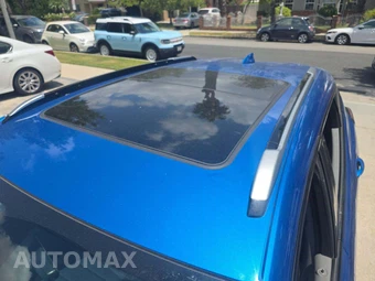 2022 Chevrolet Bolt EUV Premier 2LZ - miniatura 12