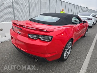 2022 Chevrolet Camaro 1LT Convertible - miniatura 4