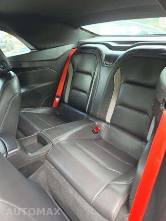 2022 Chevrolet Camaro 2LT Convertible - miniatura 13