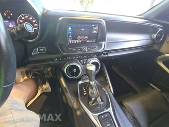 2022 Chevrolet Camaro 2LT Coupe - miniatura 10