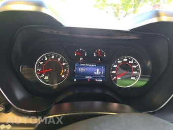 2022 Chevrolet Camaro 2LT Coupe - miniatura 9