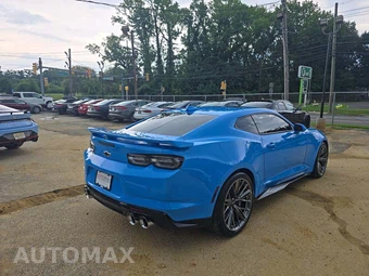 2022 Chevrolet Camaro ZL1 Coupe 1SE - miniatura 3