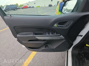 2022 Chevrolet Colorado LT Crew Cab Medium Bed 4LT – miniatura 9