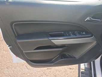 2022 Chevrolet Colorado LT Crew Cab Medium Bed 4LT - miniatura 9
