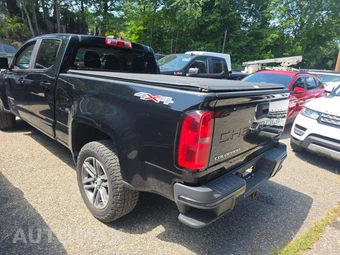 2022 Chevrolet Colorado WT Crew Cab Long Bed 4WT - miniatura 2