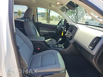 2022 Chevrolet Colorado WT Crew Cab Medium Bed 2WT - miniatura 8