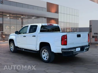 2022 Chevrolet Colorado WT Crew Cab Medium Bed 2WT - miniatura 2