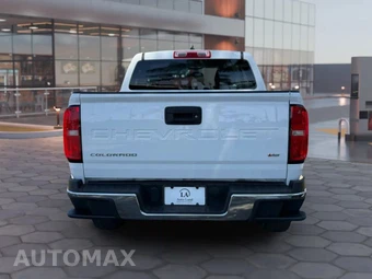 2022 Chevrolet Colorado WT Crew Cab Medium Bed 2WT - miniatura 4
