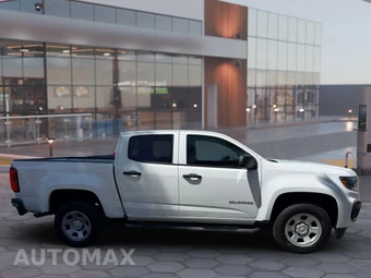 2022 Chevrolet Colorado WT Crew Cab Medium Bed 2WT - miniatura 6