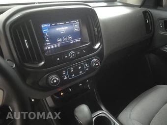 2022 Chevrolet Colorado WT Crew Cab Medium Bed 4WT - miniatura 11