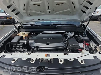 2022 Chevrolet Colorado WT Crew Cab Medium Bed 4WT - miniatura 18