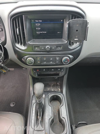2022 Chevrolet Colorado WT Crew Cab Medium Bed 4WT - miniatura 11