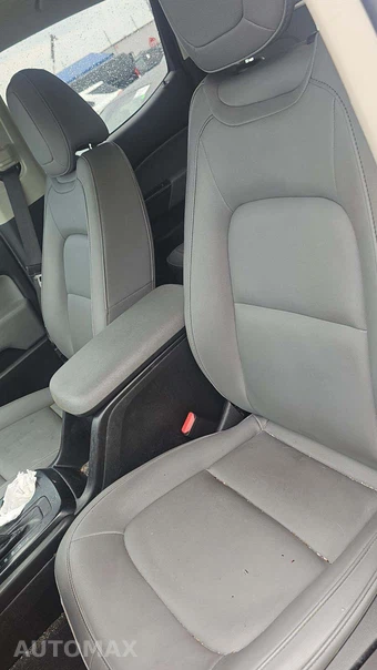 2022 Chevrolet Colorado WT Crew Cab Medium Bed 4WT - miniatura 27