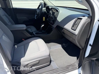 2022 Chevrolet Colorado WT Crew Cab Medium Bed 4WT - miniatura 30