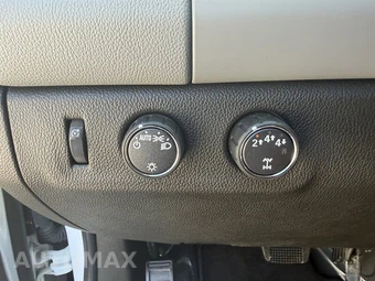 2022 Chevrolet Colorado WT Crew Cab Medium Bed 4WT - miniatura 32