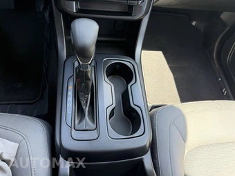 2022 Chevrolet Colorado WT Crew Cab Medium Bed 4WT - miniatura 38