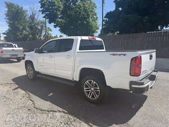 2022 Chevrolet Colorado WT Crew Cab Medium Bed 4WT - miniatura 7