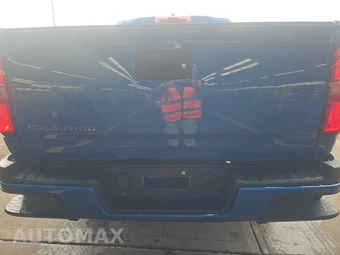 2022 Chevrolet Colorado WT Crew Cab Medium Bed 4WT - miniatura 16