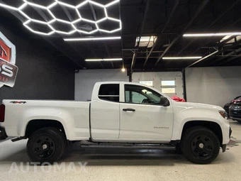2022 Chevrolet Colorado WT Extended Cab Long Bed 4WT w/Rear Doors - miniatura 11