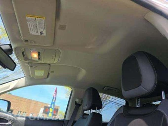 2022 Chevrolet Colorado Z71 Crew Cab Medium Bed 4Z7 - miniatura 11