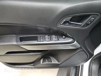 2022 Chevrolet Colorado ZR2 Crew Cab Medium Bed 4ZR - miniatura 9