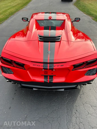 2022 Chevrolet Corvette Stingray - miniatura 10