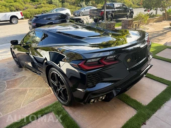 2022 Chevrolet Corvette Stingray Coupe 2LT - miniatura 3