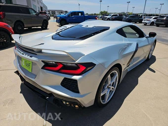 2022 Chevrolet Corvette Stingray Coupe 2LT - miniatura 3