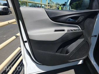 2022 Chevrolet Equinox LS 1FL - miniatura 9