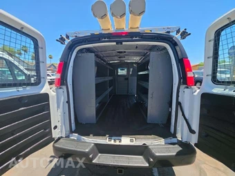 2022 Chevrolet Express 2500 Cargo Van 1WT 135.2" WB - miniatura 14