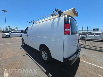 2022 Chevrolet Express 2500 Cargo Van 1WT 135.2" WB - miniatura 2