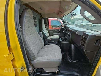 2022 Chevrolet Express 2500 Cargo Van 1WT 135.2" WB – miniatura 17