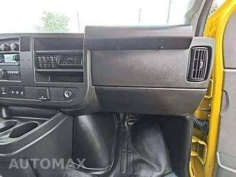 2022 Chevrolet Express 2500 Cargo Van 1WT 135.2" WB – miniatura 18