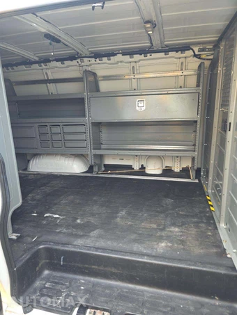 2022 Chevrolet Express 2500 Cargo Van 1WT 135.2" WB - miniatura 16