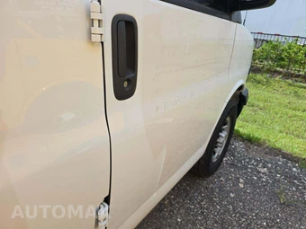 2022 Chevrolet Express 2500 Cargo Van 1WT 135.2" WB - miniatura 27