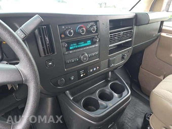 2022 Chevrolet Express 2500 Cargo Van 1WT 135.2" WB – miniatura 10