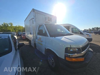 2022 Chevrolet Express 3500 Cutaway 1WT 139.0" WB - miniatura 3