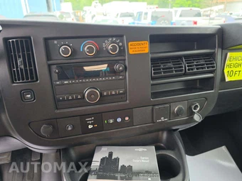 2022 Chevrolet Express 3500 Cutaway 1WT DRW - miniatura 10