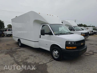 2022 Chevrolet Express 3500 Cutaway 1WT DRW - miniatura 4