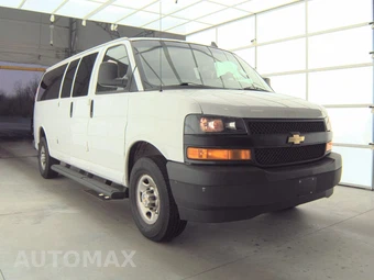 2022 Chevrolet Express 3500 Passenger Van LS 1LS 155.1" WB - miniatura 3