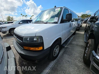 2022 Chevrolet Express 3500 Passenger Van LS 1LS 155.1" WB