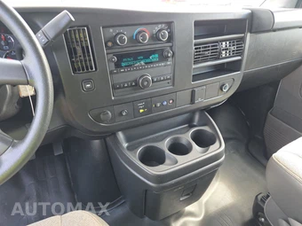 2022 Chevrolet Express 3500 Passenger Van LS 1LS 155.1" WB - miniatura 11