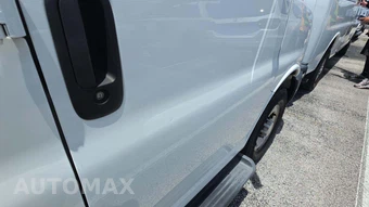 2022 Chevrolet Express 3500 Passenger Van LS 1LS 155.1" WB - miniatura 26
