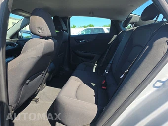 2022 Chevrolet Malibu LS 1FL – miniatura 13
