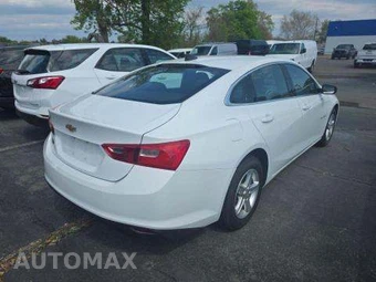 2022 Chevrolet Malibu LS 1FL – miniatura 3