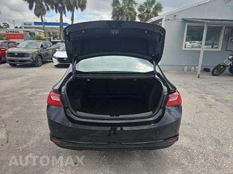 2022 Chevrolet Malibu LS 1LS – miniatura 15
