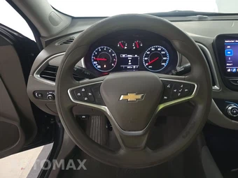 2022 Chevrolet Malibu LS 1LS – miniatura 10